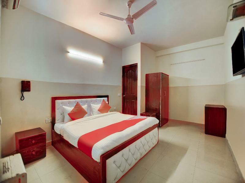 Oyo 28461 Royal Stay Inn Dillí Exteriér fotografie